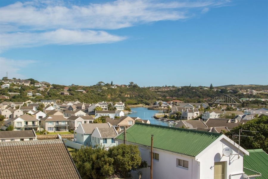 12 Bedroom Property for Sale in East Bank Eastern Cape